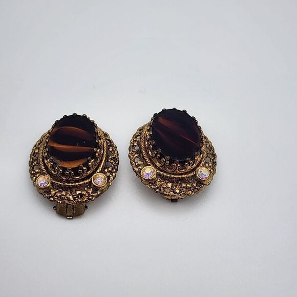Vintage West Germany Gold Tone Brown Porphyry Glass & Rhinestone Clip-On Earring - Picture 3 of 5